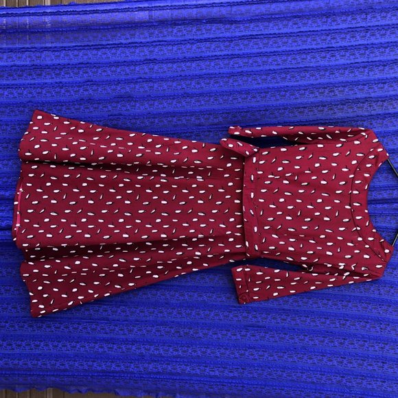 SOLD! Pretty Vacant 3/4 Sleeve Dress, Up Close and Personality Penguin Dress. - Picture 5 of 6